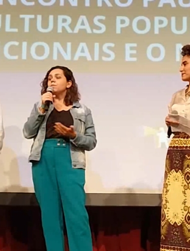 Minc promove encontro que discute a valorização da cultura popular e tradicional